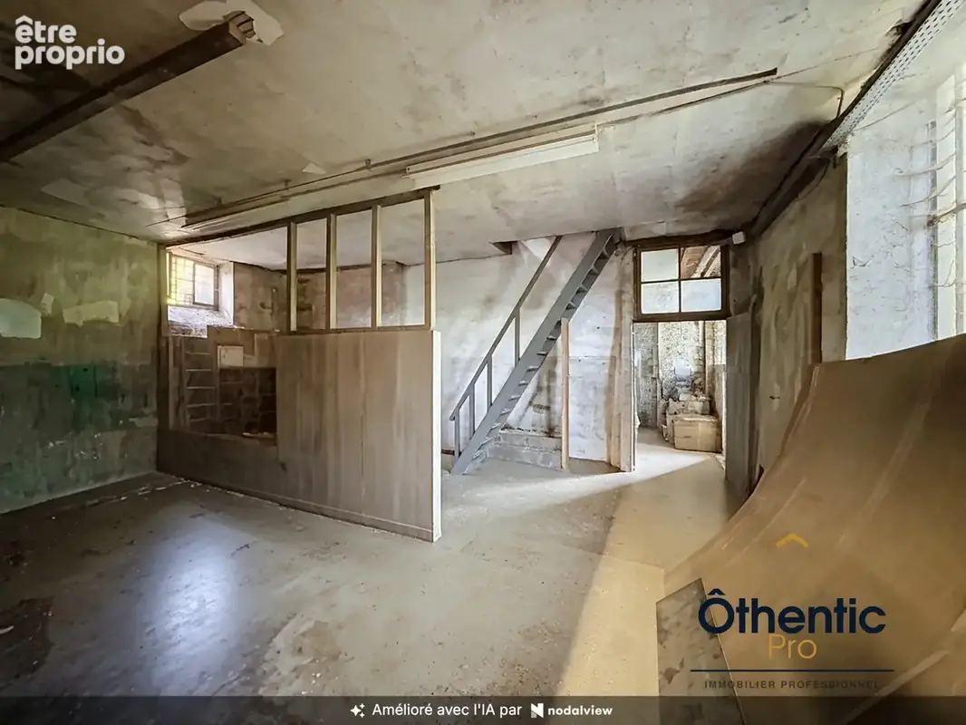 Batiment 399m2 Bourgoin Jallieu secteur Gare Ramseyer centre Ville - photo 9