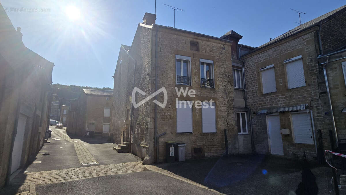 Maison 226 m² à Raucourt-Et-Flaba  - photo 2