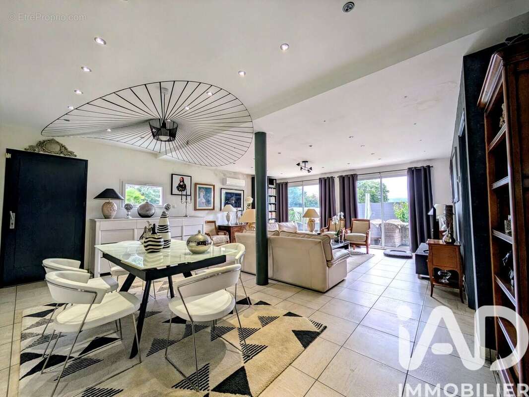 Photo 2 - Maison à BOUSSAC