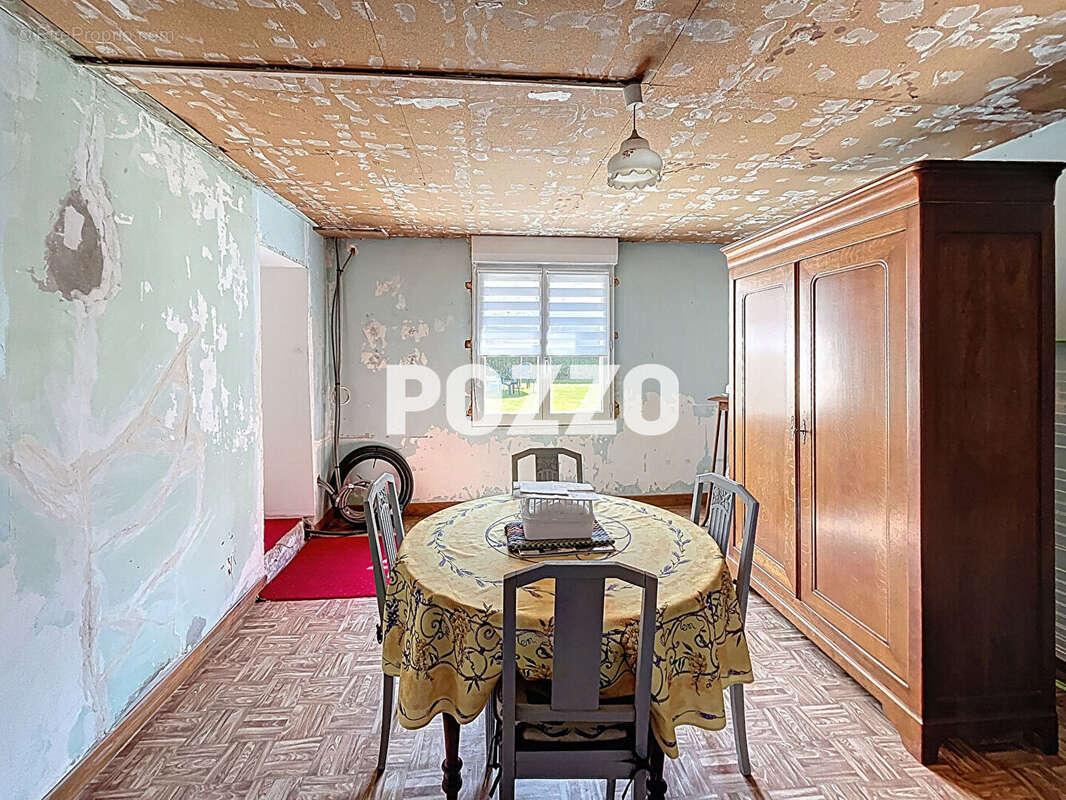 Maison à SAINT-BRICE-DE-LANDELLES