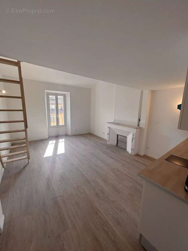 Appartement à VENCE