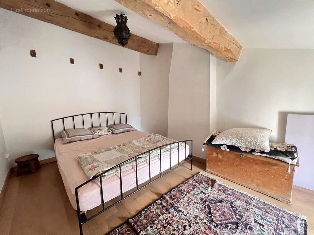 Maison à CAUX-ET-SAUZENS