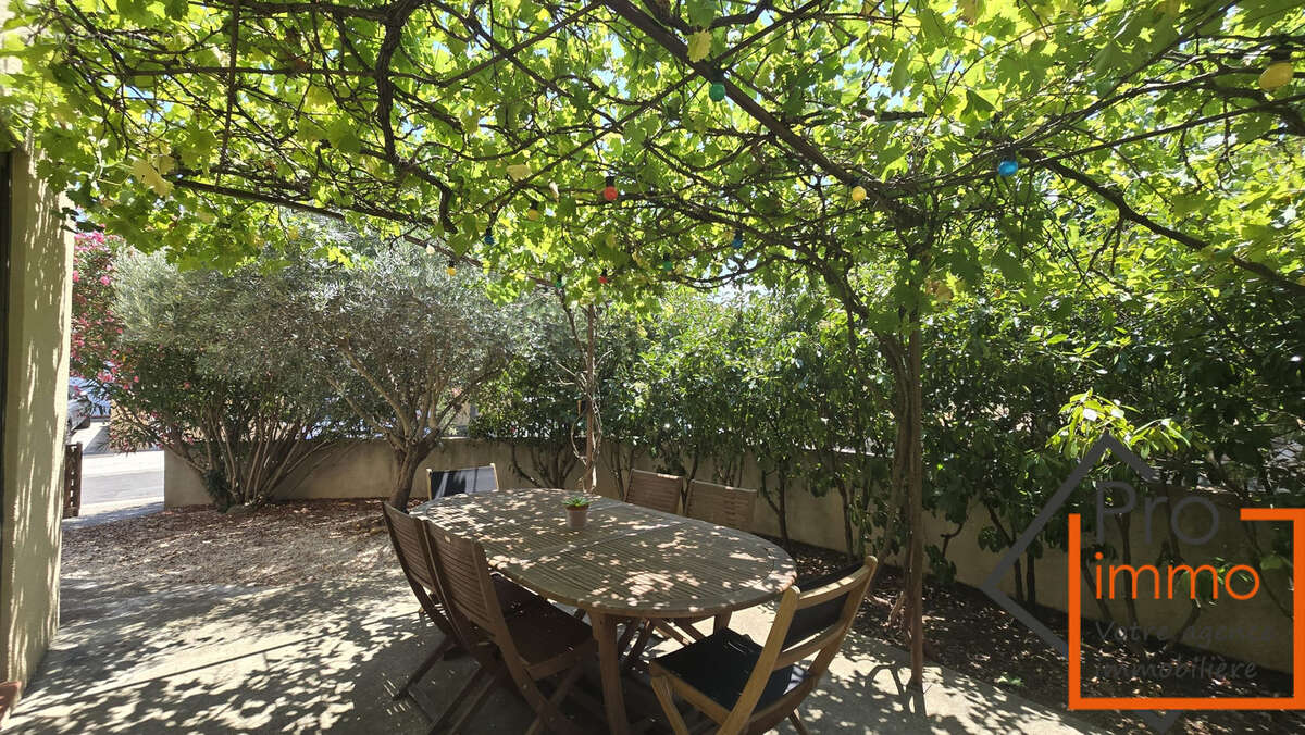 Maison 3 faces de 85 m2 avec garage et jardin - photo 8