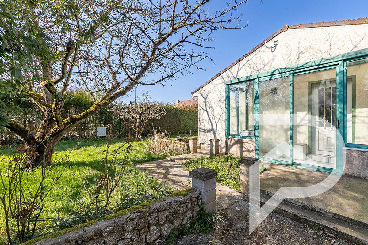 Maison à GRANDFRESNOY