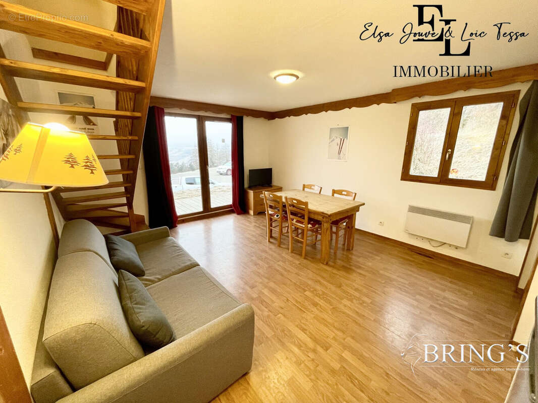 Appartement à LA CLUSE