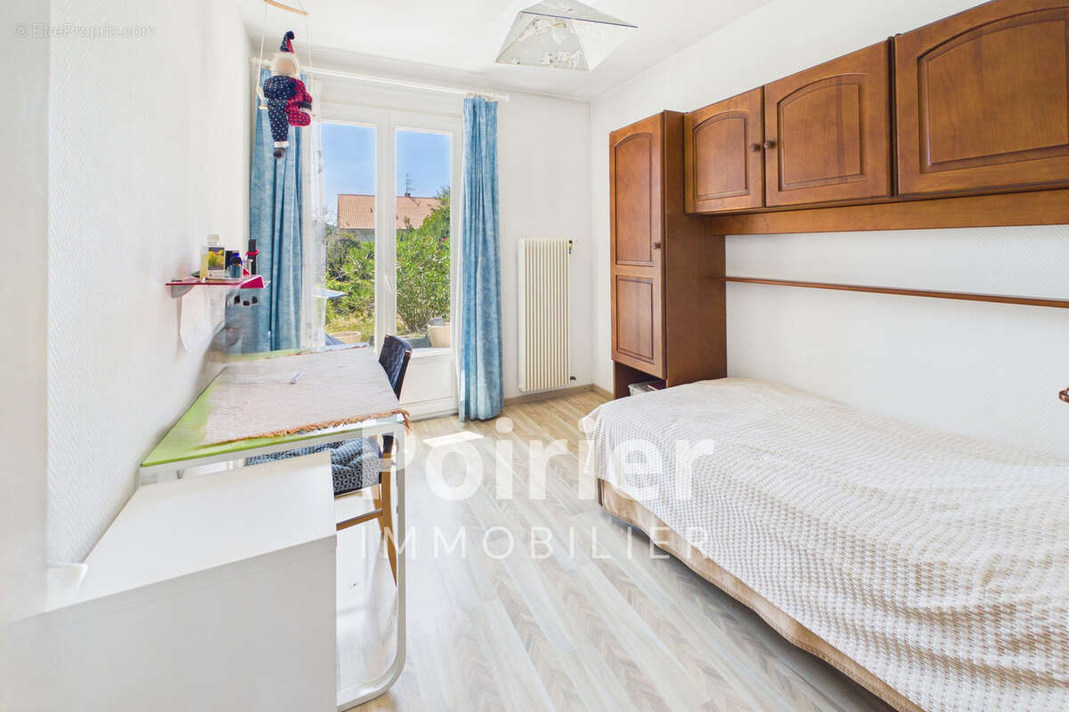 Maison traditionnelle de plain-pied - photo 9