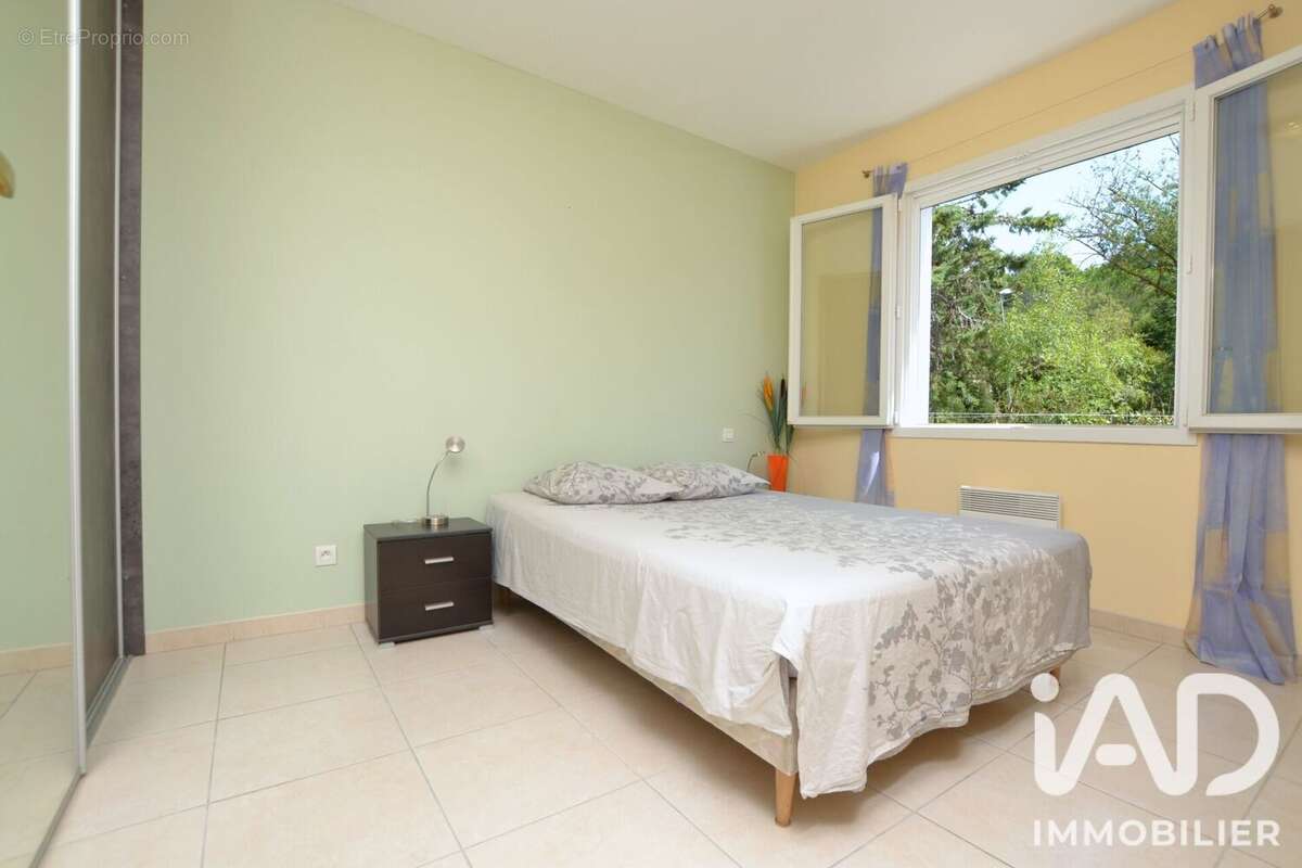Maison 96 m² à Bize-Minervois  - photo 9