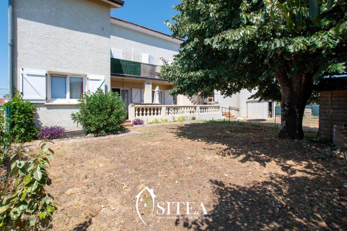 Appartement à FONSORBES