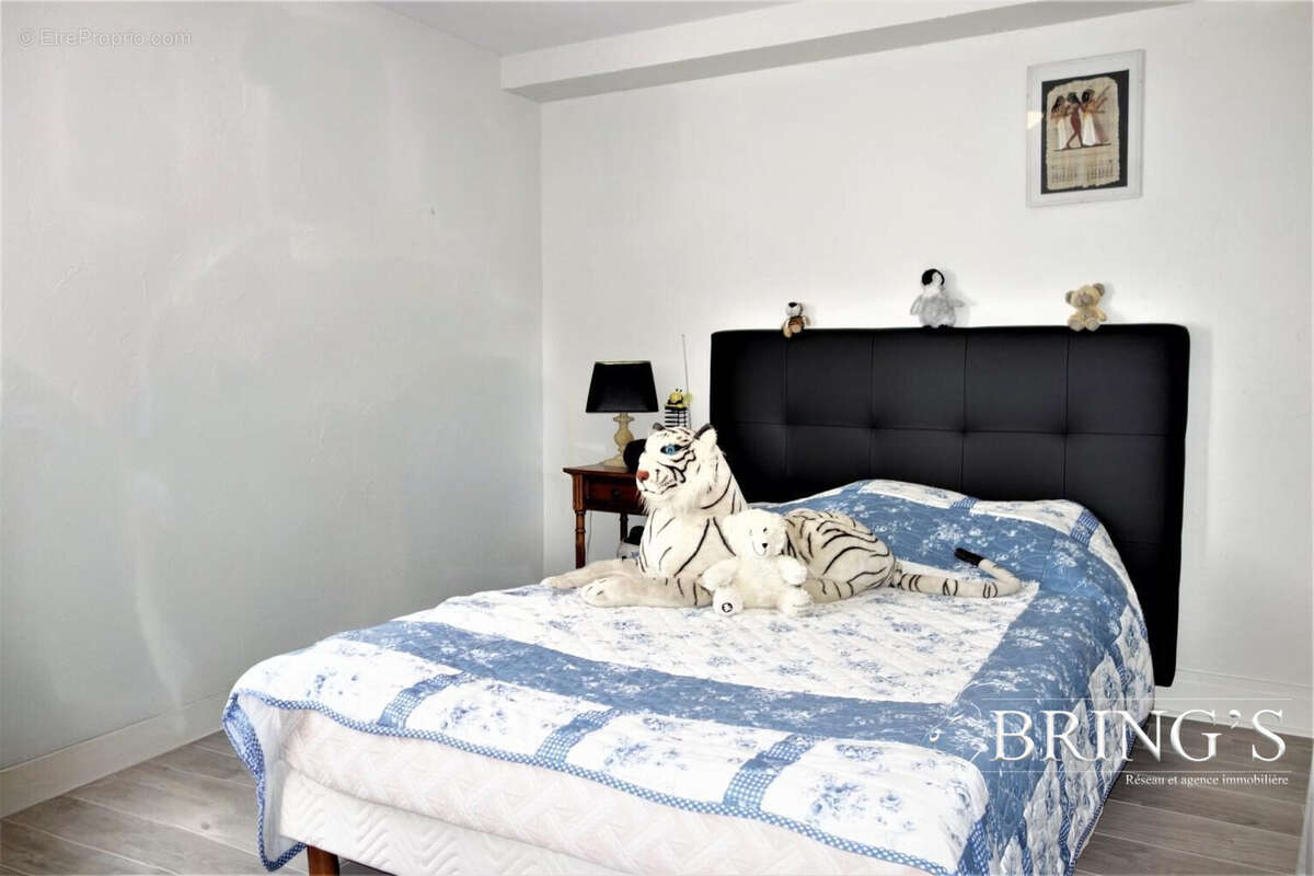 Chambre étage - Maison à FONDETTES