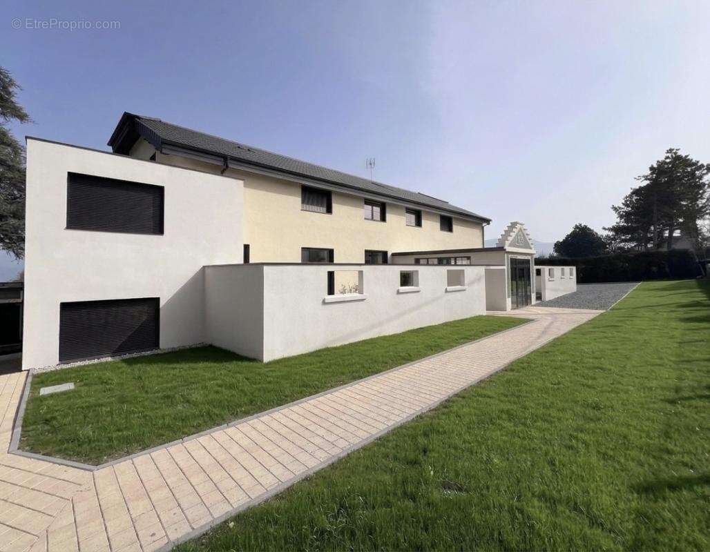 Appartement à EXCENEVEX