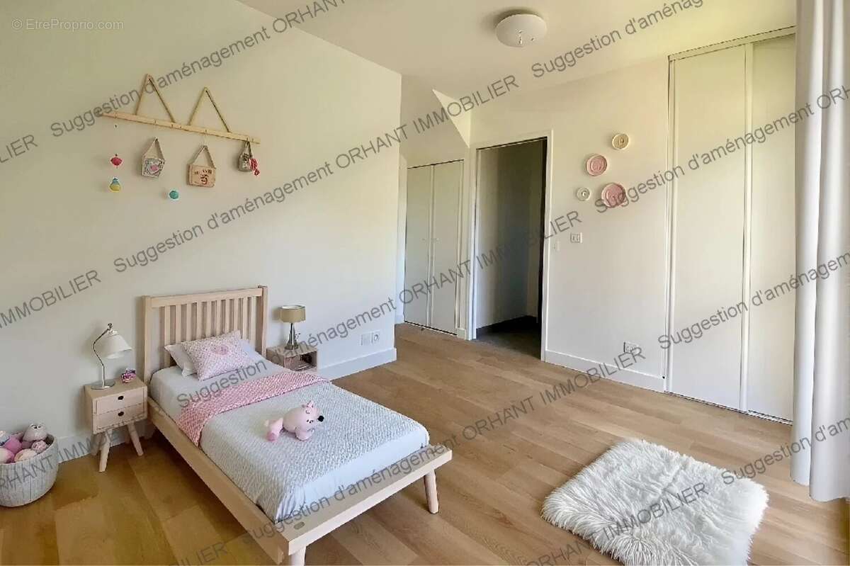 Maison à LARMOR-BADEN