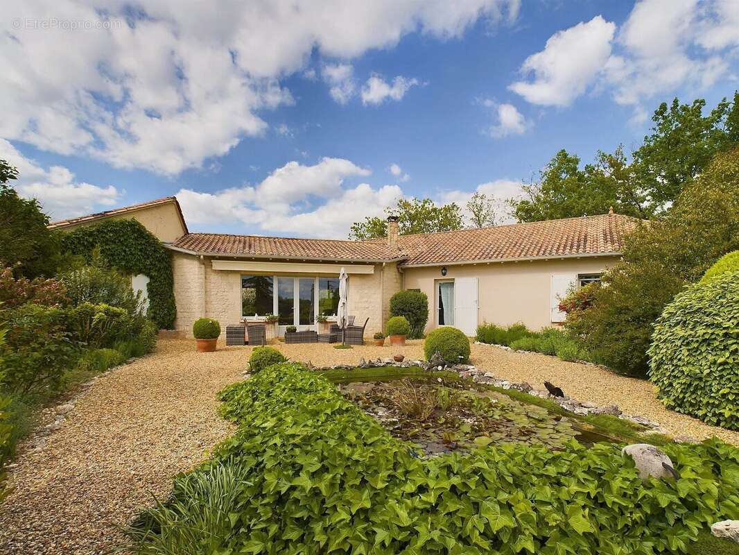Superbe pavillon de plain-pied offrant de belles prestations - photo 5