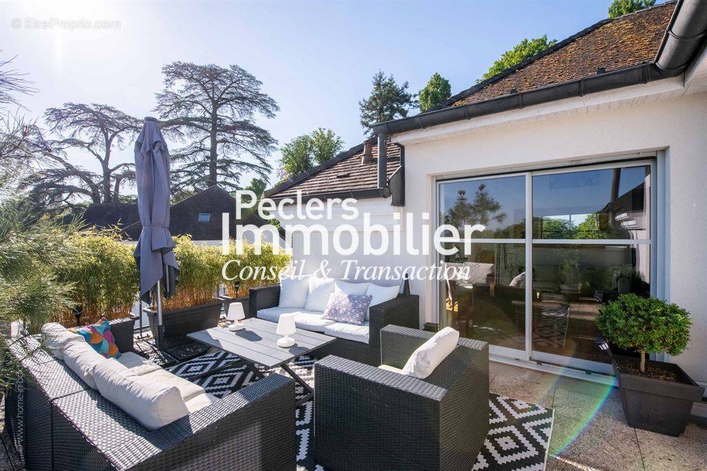 Appartement à BOUGIVAL