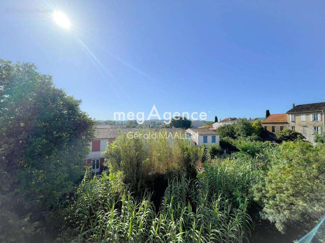 Maison de Maître de 231m² avec garage et terrasse à Cogolin - photo 20