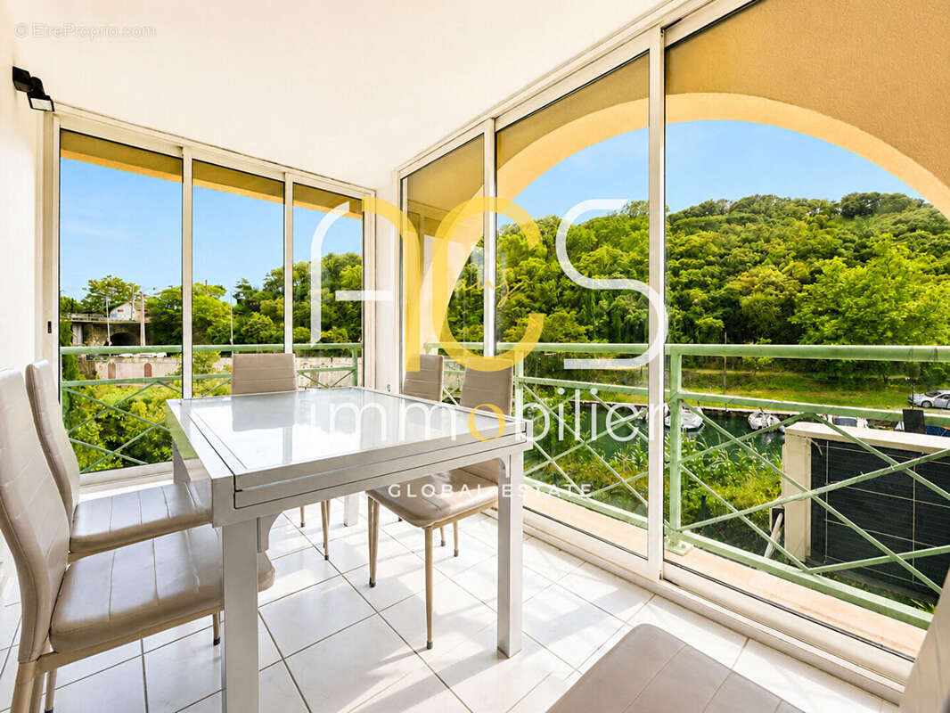 Agay -150 m plages -T3 avec loggia 10 m² - parking privatif - vue sur le fleuve - photo 8