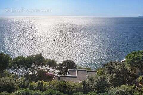 Maison à LA CROIX-VALMER