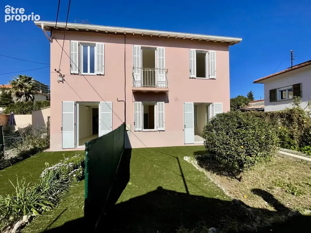 Photo Appartement à Antibes au prix de 420 000€