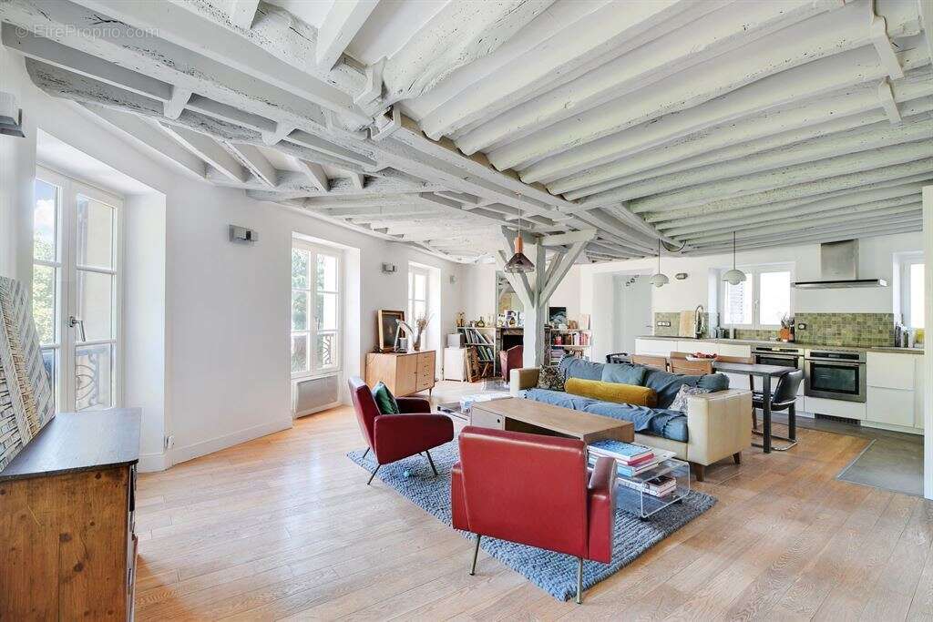 Appartement à PARIS-19E