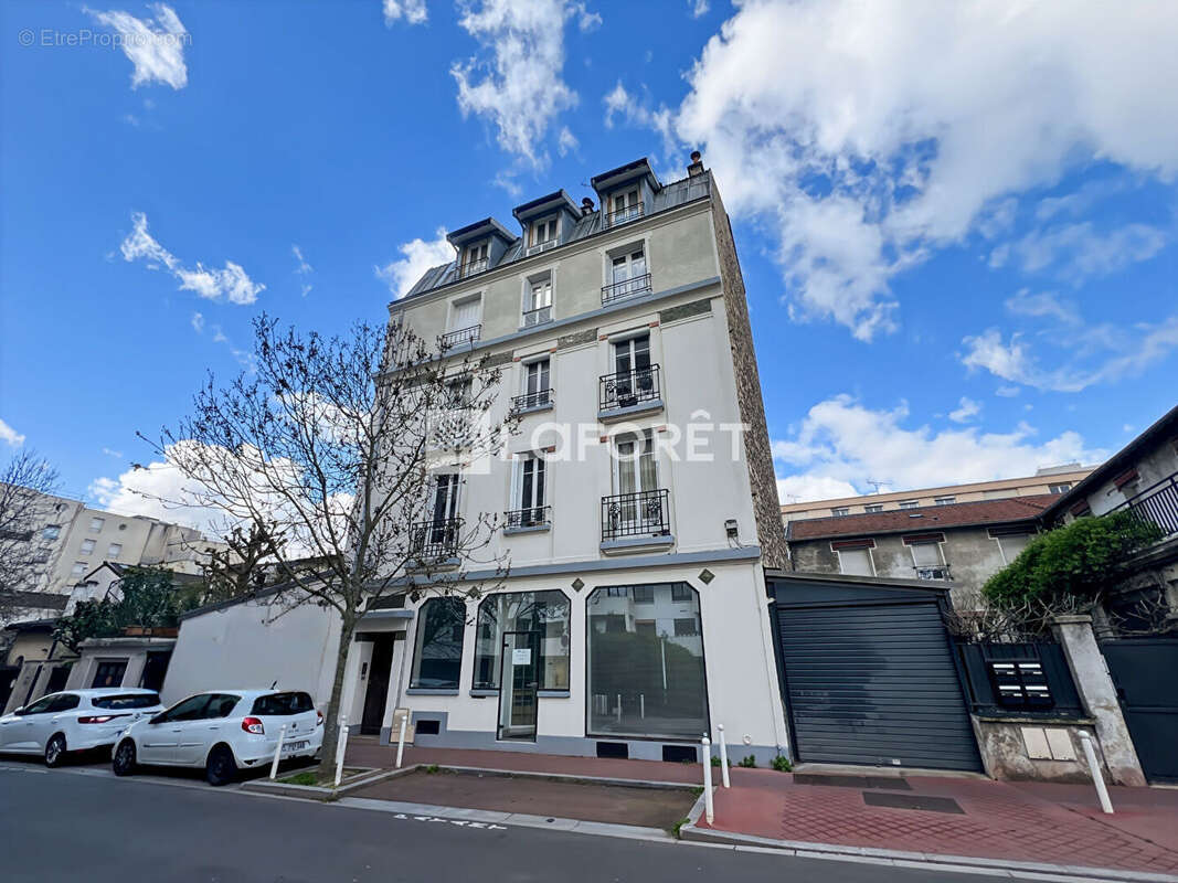 Appartement à MONTROUGE