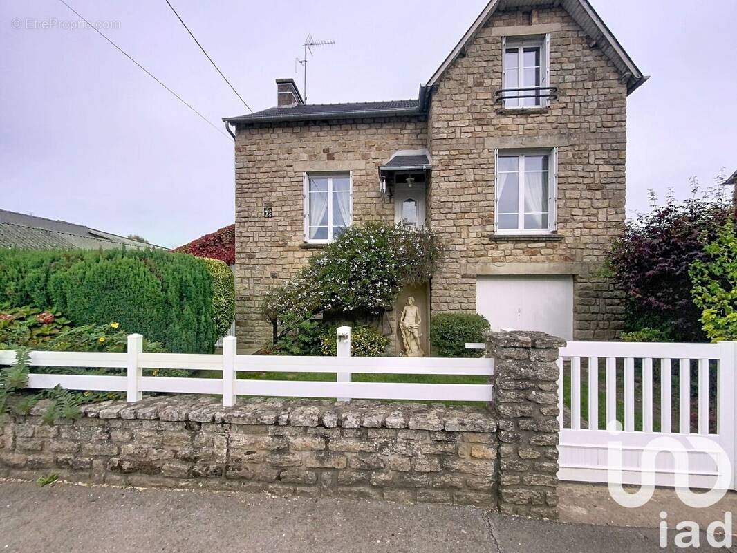 Photo 1 - Maison à ROHAN