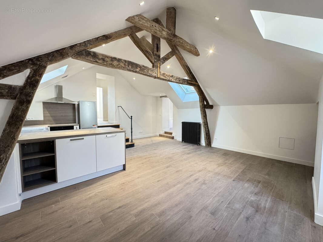 Appartement à CHENNEVIERES-SUR-MARNE