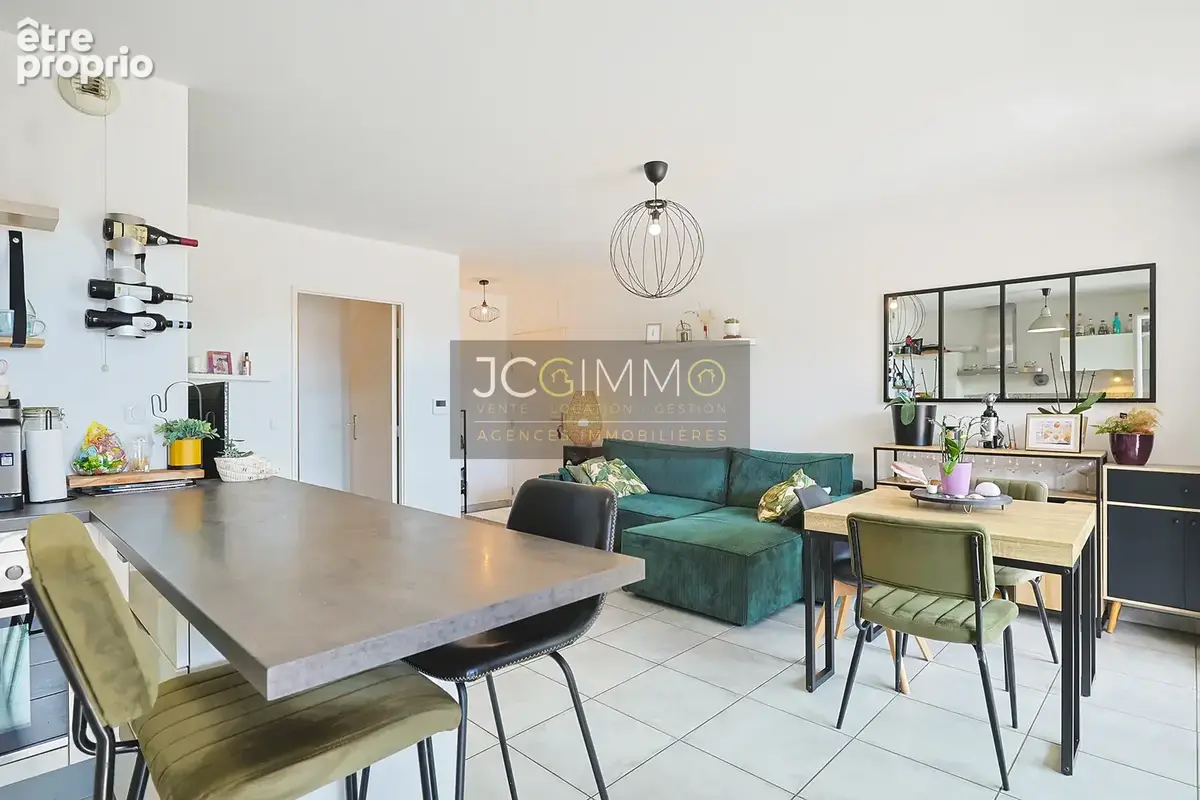 Appartement T3 récent avec terrasse et garage ! - photo 3