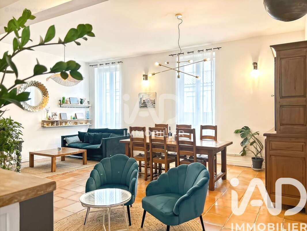 Photo 2 - Appartement à NIMES