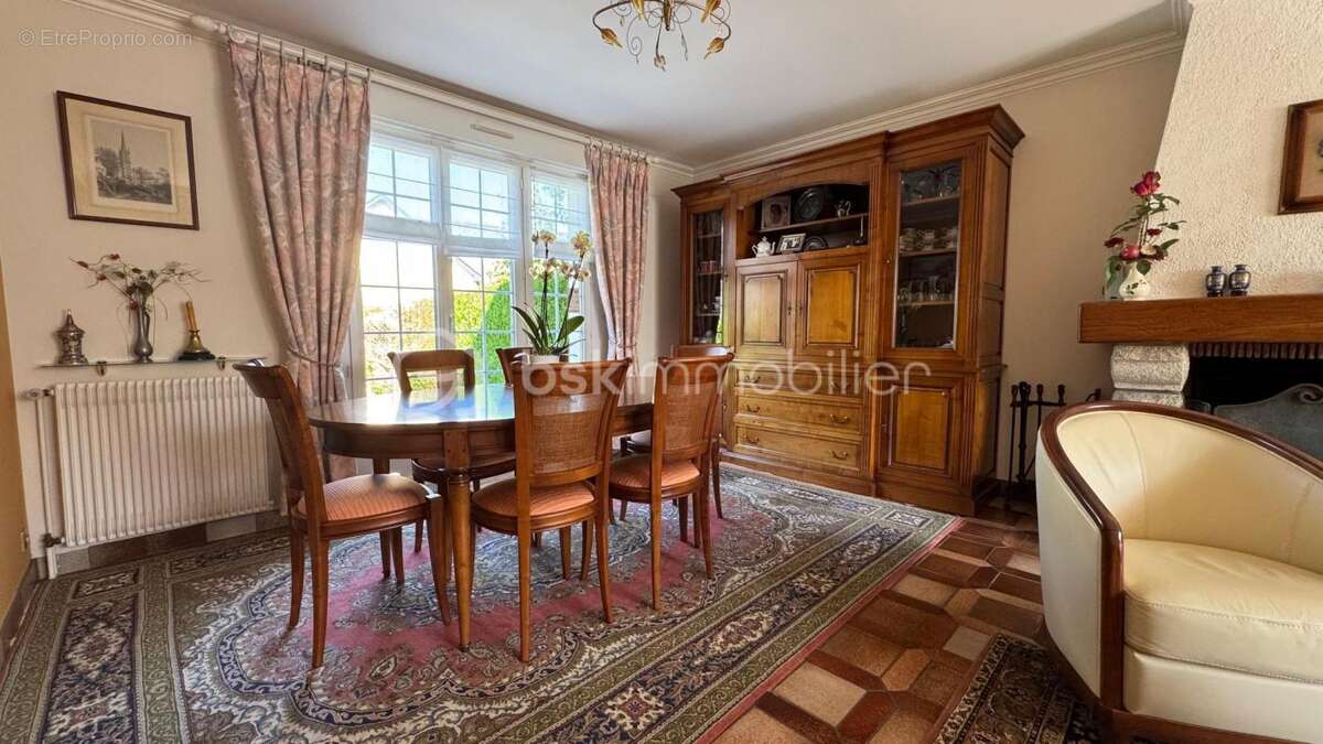 Maison à CHARTRES-DE-BRETAGNE