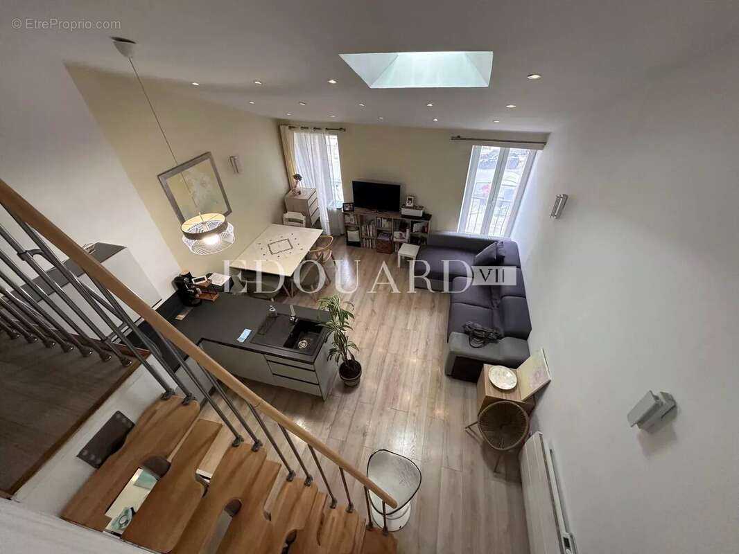 Appartement à LA TURBIE