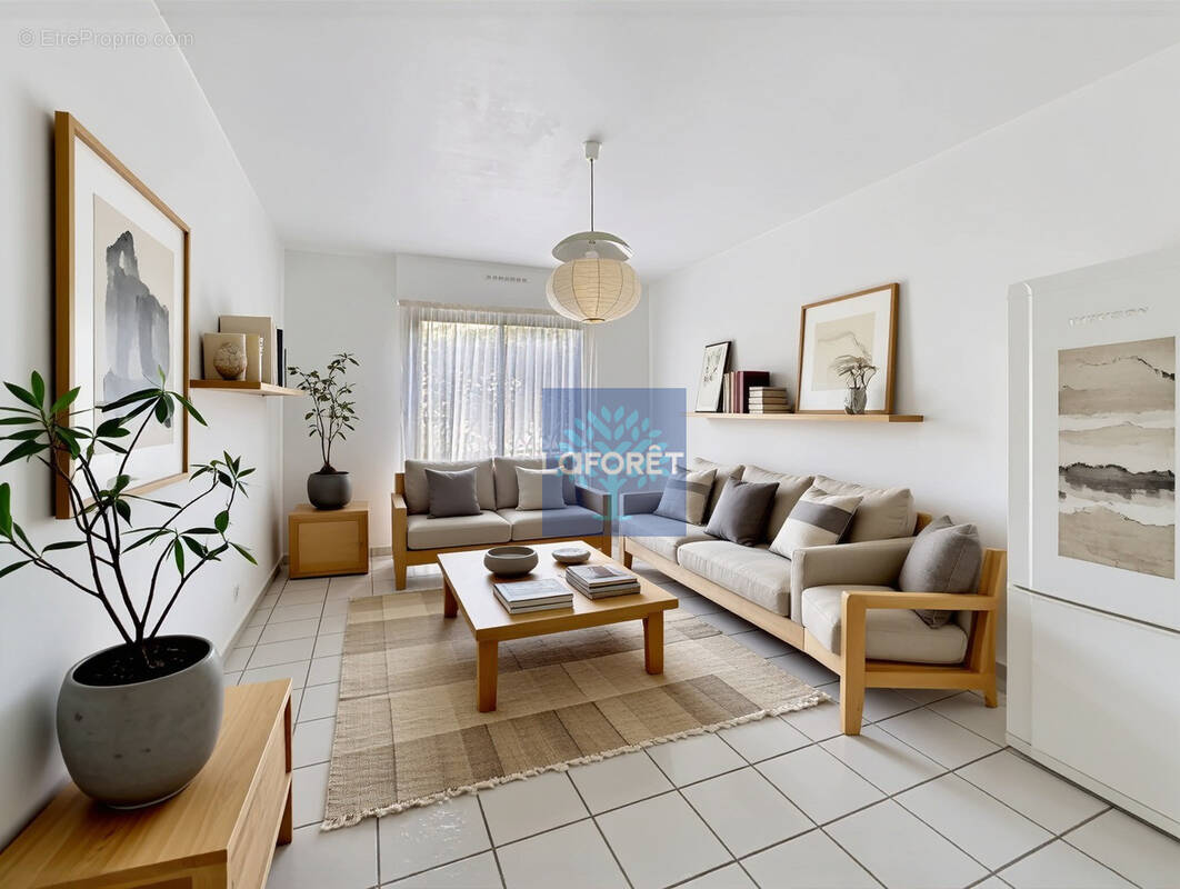 Appartement à PARIS-15E