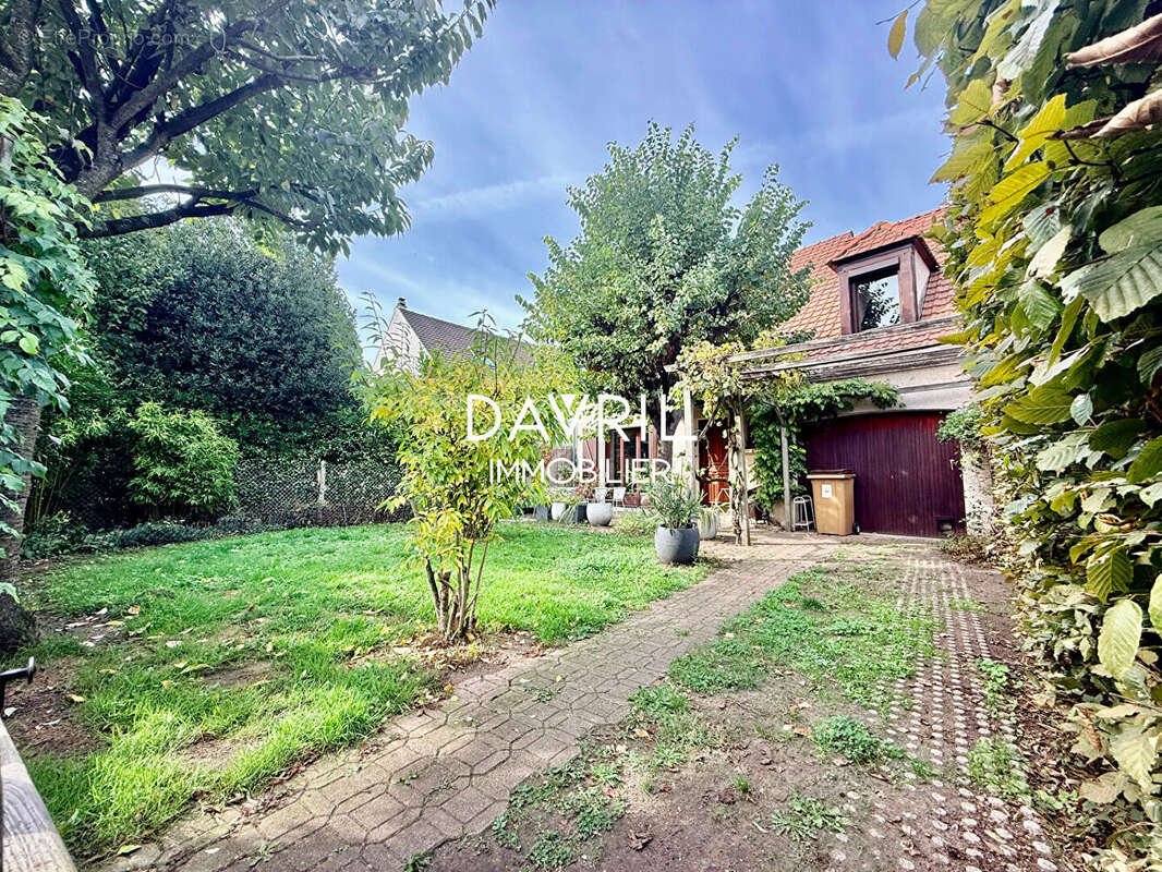 Maison à CONFLANS-SAINTE-HONORINE