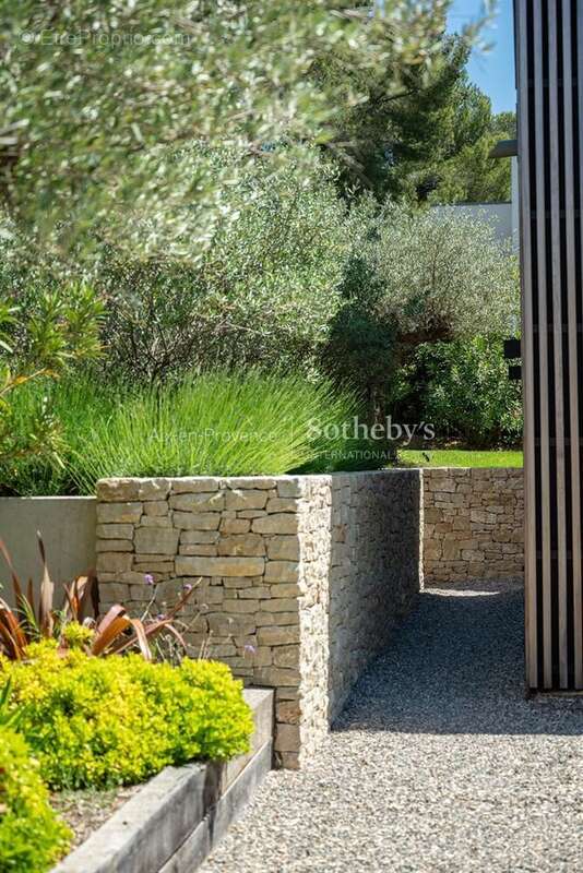 Maison à AIX-EN-PROVENCE