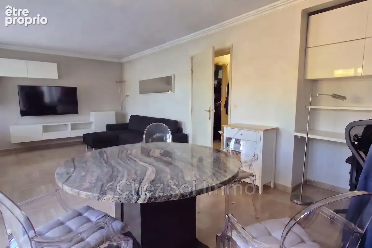 Maison 4 pièces 100 m² à vendre à Saint-Laurent-Du-Var (06700) - photo 3