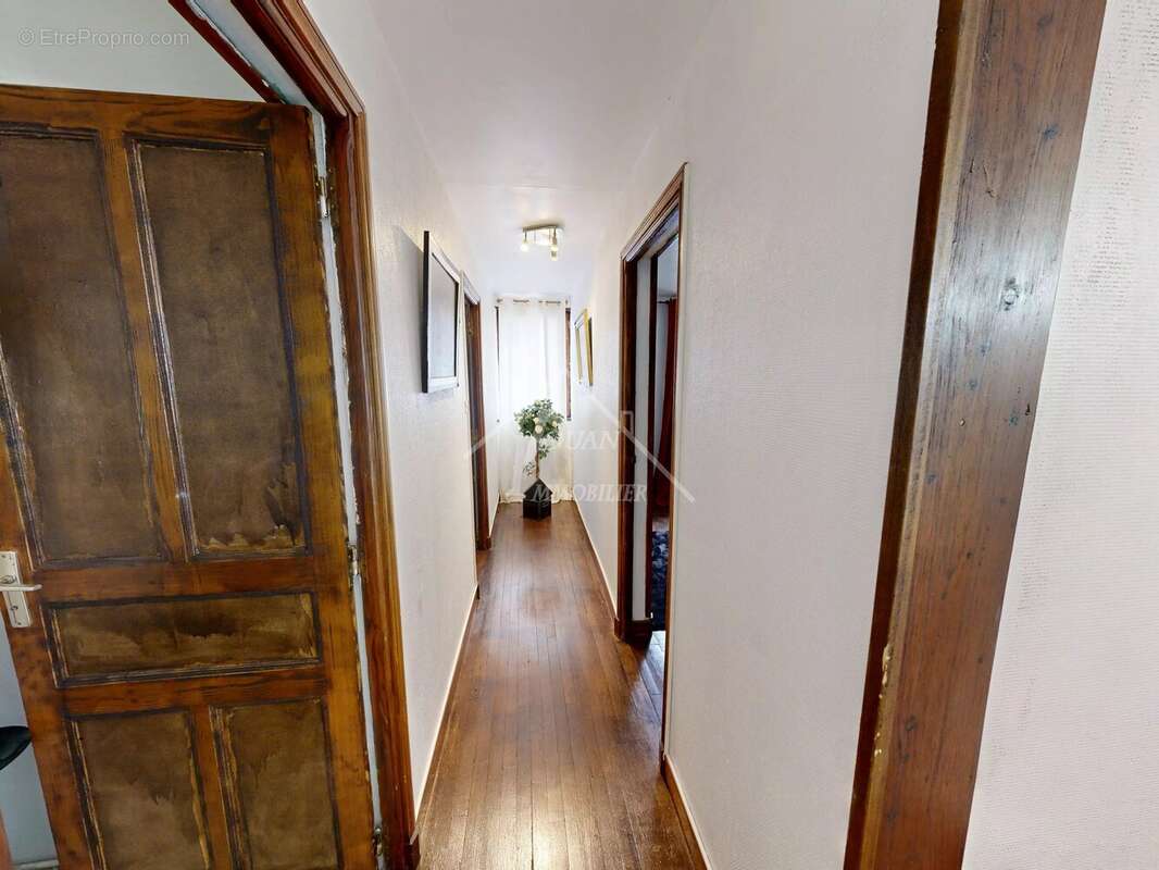 Maison à LOUROUX-DE-BOUBLE