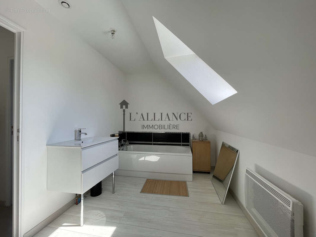Maison 124 m² à Croisilles  - photo 5