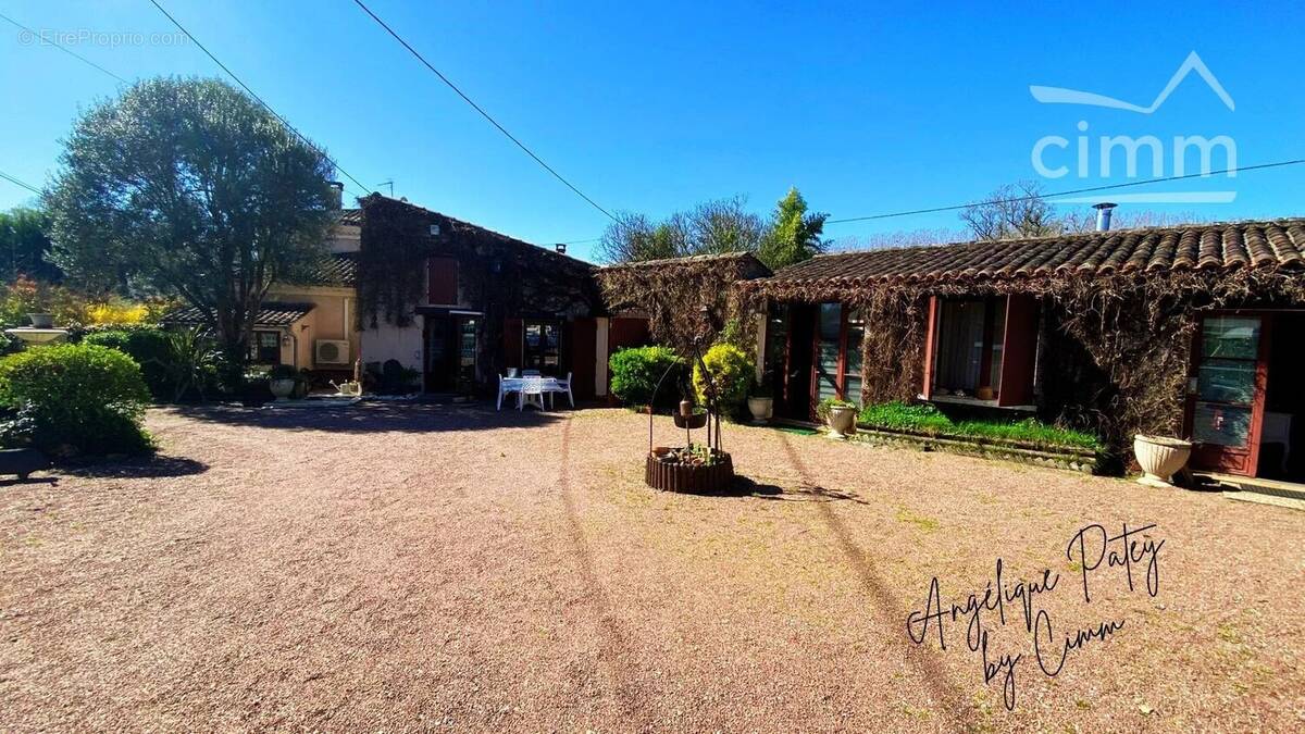 Maison à CARTELEGUE