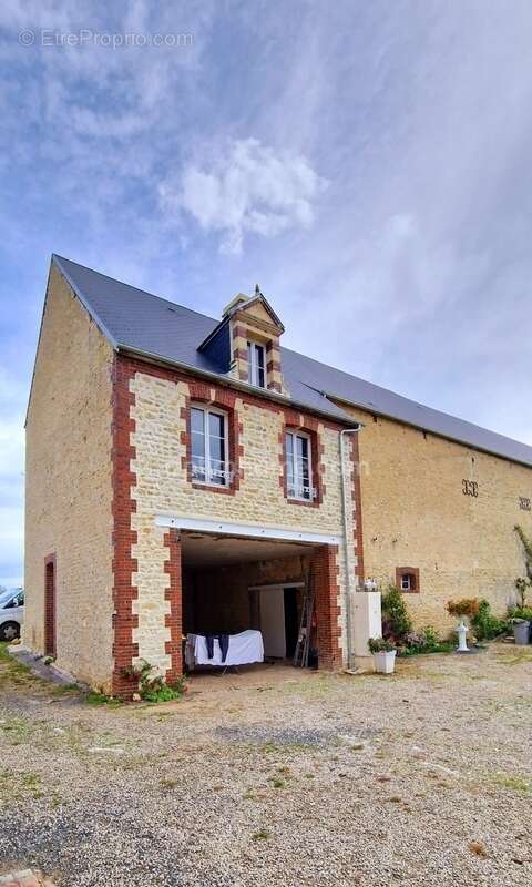 Maison à ECRAMMEVILLE