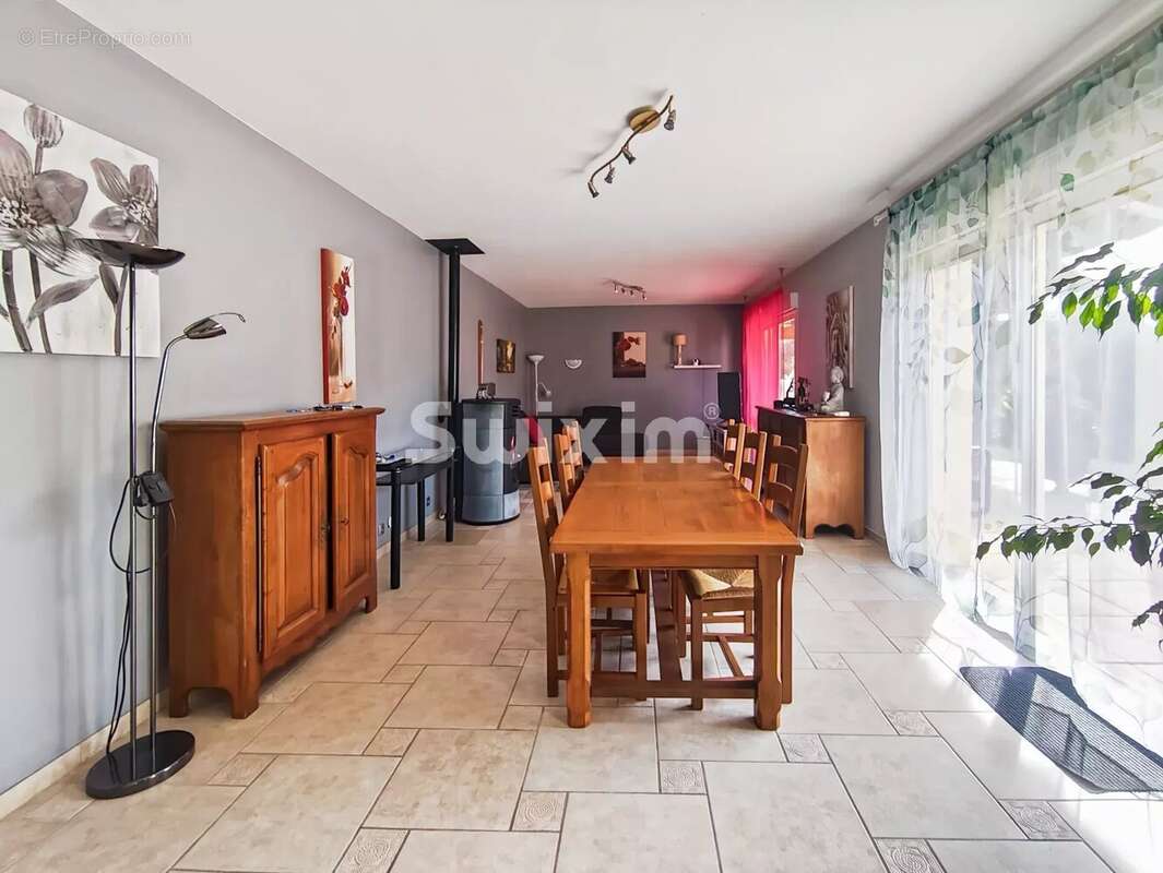 Maison à BOLLENE