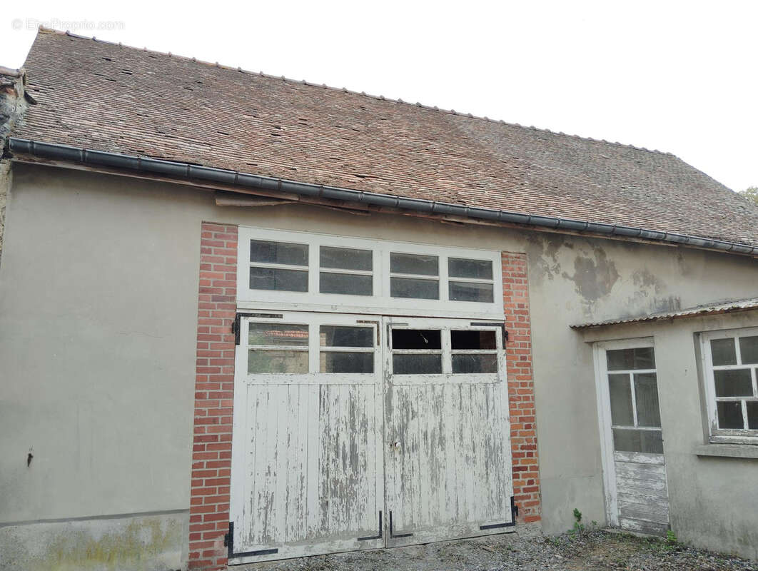 Maison à TOURS-SUR-MARNE