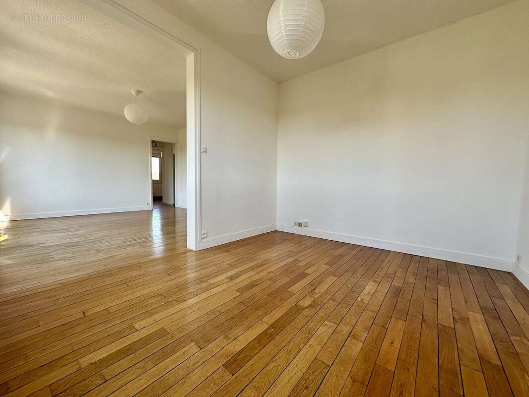Appartement 64 m² à Le Vaudreuil  - photo 9