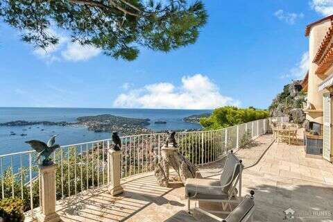 Maison 270 m² à Villefranche-Sur-Mer  - photo 3