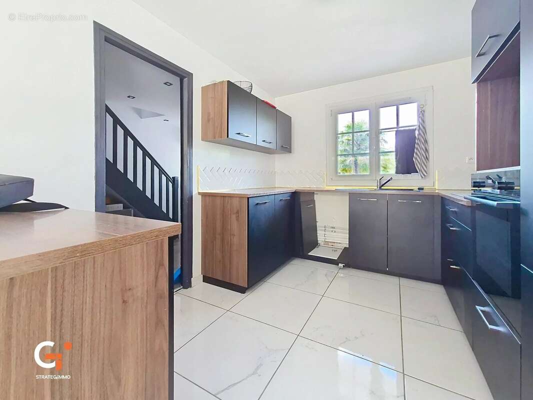 Maison 4 chambres - BOSGOUET - photo 5