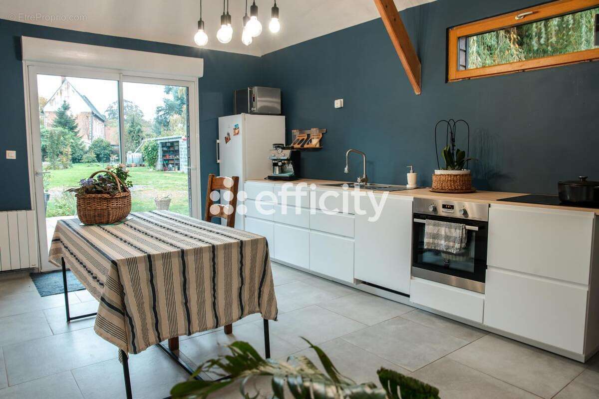 Maison à SUS-SAINT-LEGER