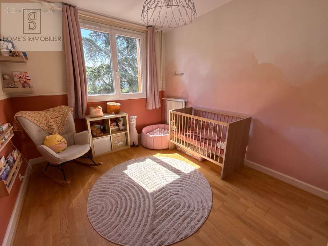 Appartement à LE RAINCY