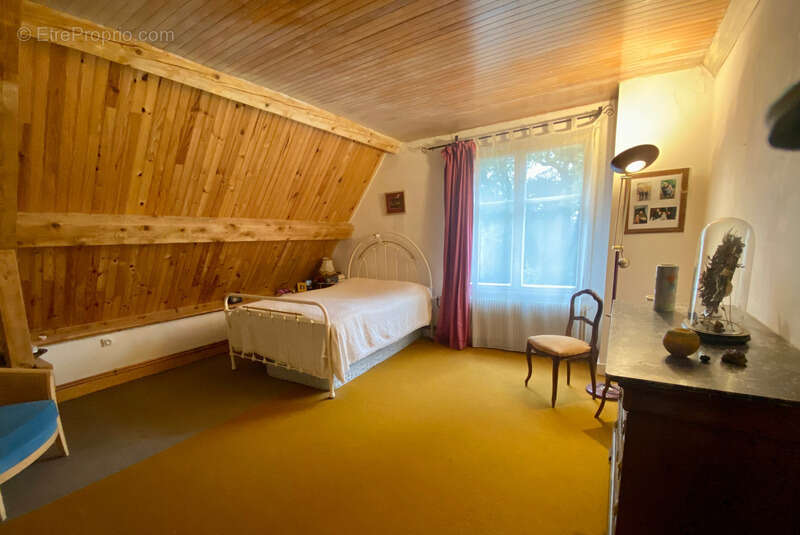 Maison à DRACY-LE-FORT