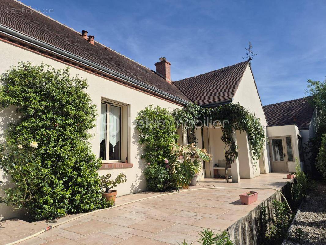 Maison à CHECY