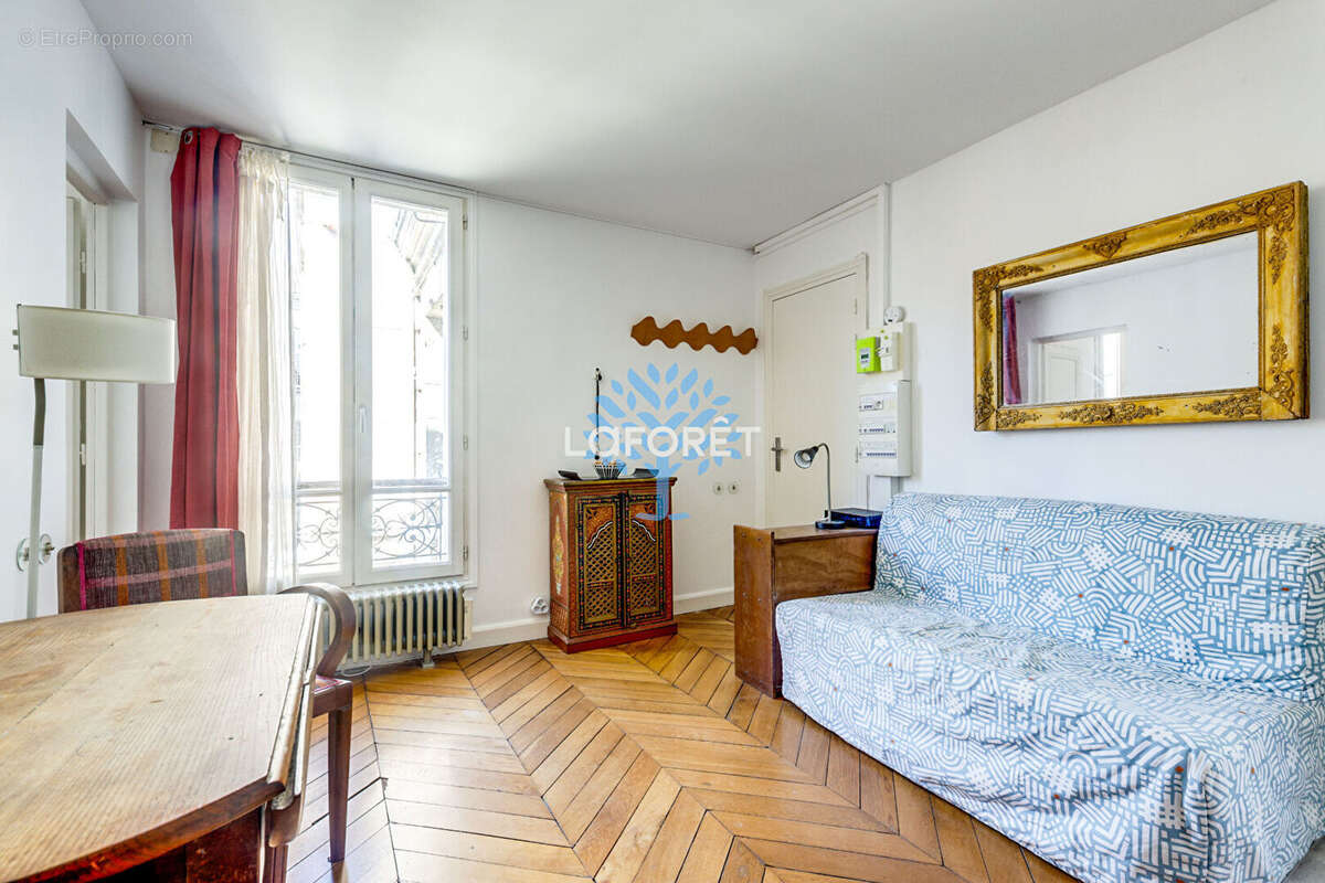 Appartement à PARIS-20E