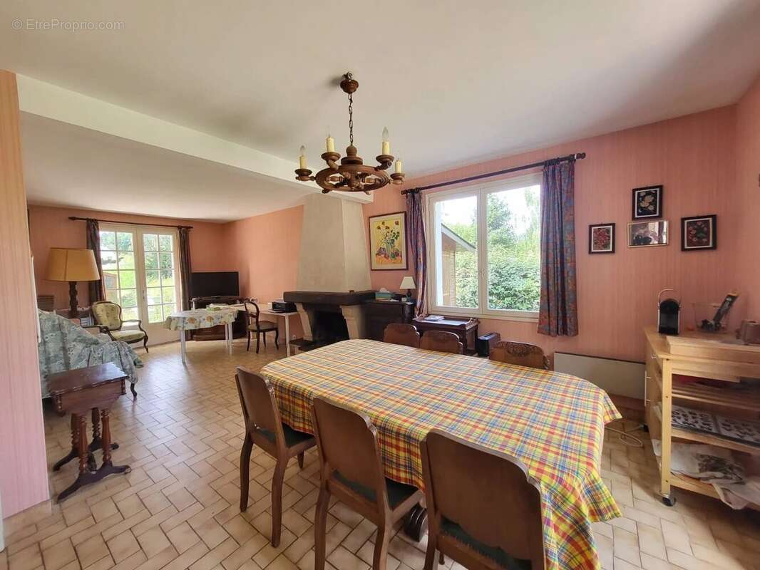 Maison à MESQUER