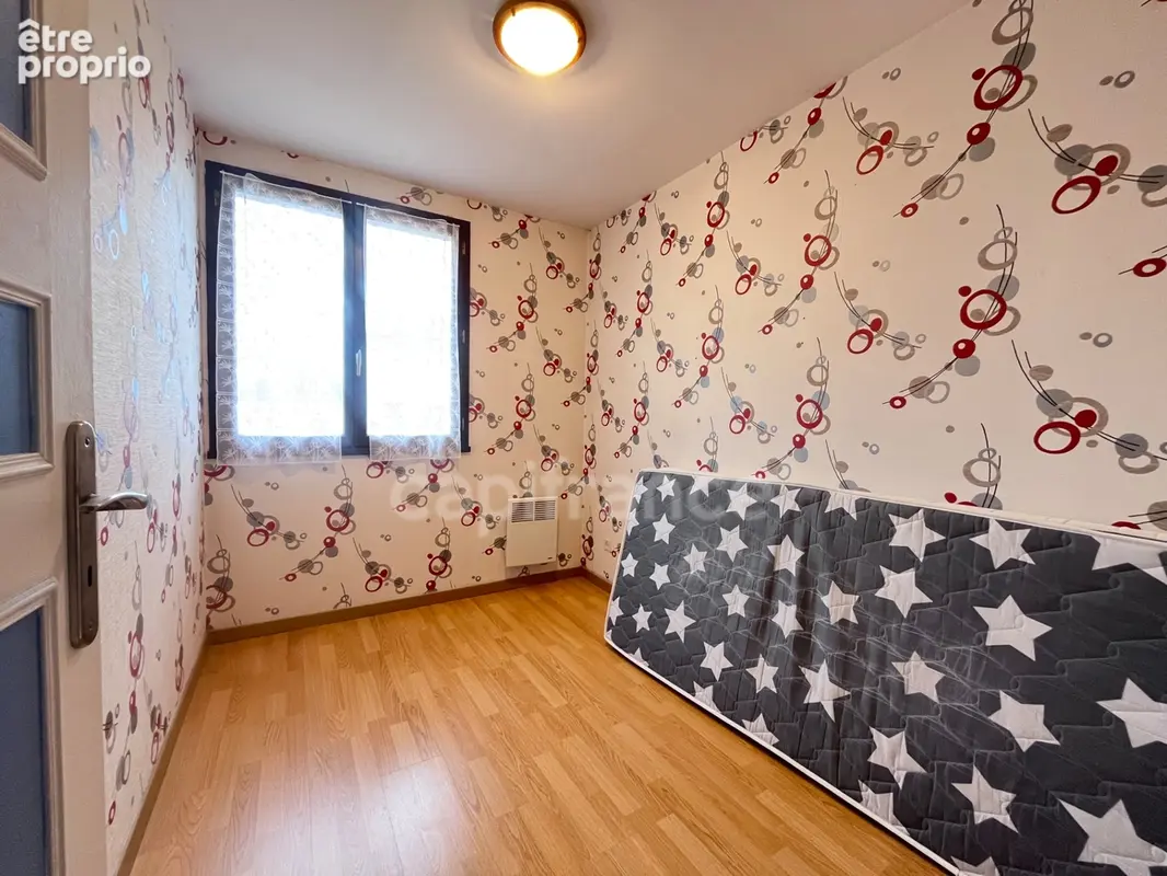 Pavillon familial sur sous sol total - 4 chambres -1 bureau - sur 626m2 de terrain - CHATILLON COLIGNY (45) - photo 5