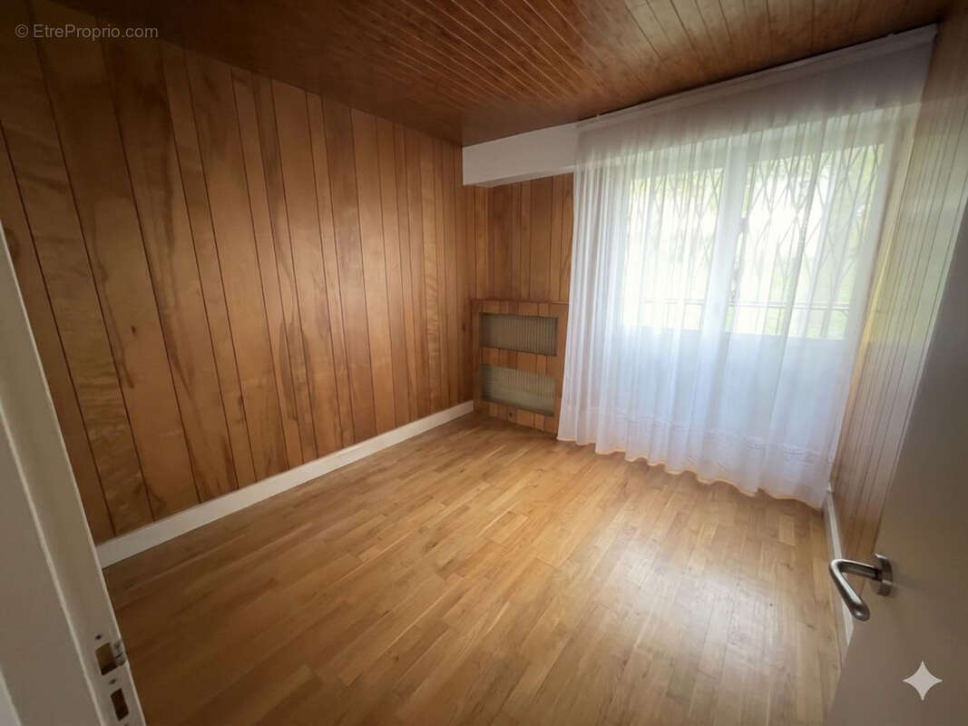 Appartement à BAGNOLET